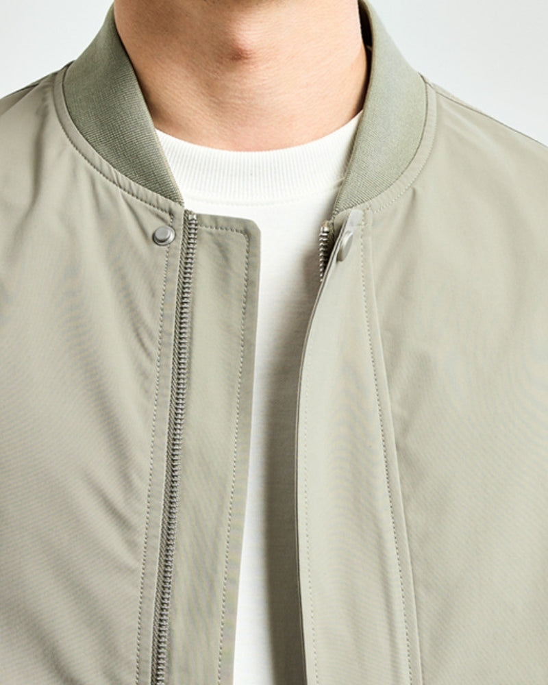 Bomber Minimalista